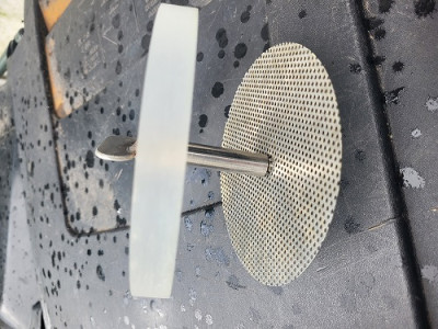 Salad bowl strner - side vw - reducd.jpg